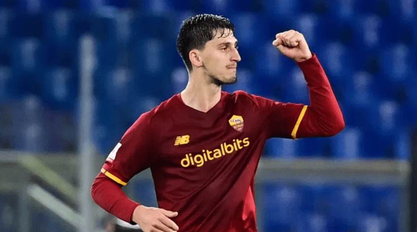 九游体育费耶诺德发布备战花絮，赛前再遭质疑，全明星赛任务艰巨，纪律约束更严格的简单介绍