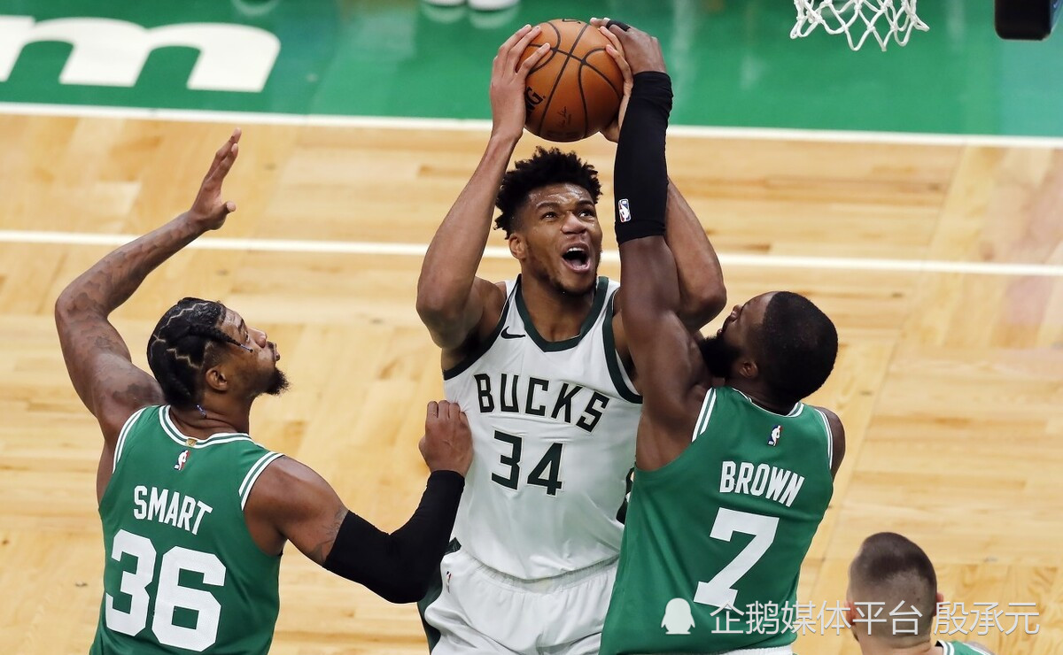 九游体育下载包含重磅！浙江队今晨临场应变清晨莱比锡遗憾出局，纽约尼克斯更衣室发声备战NBA常规赛的词条